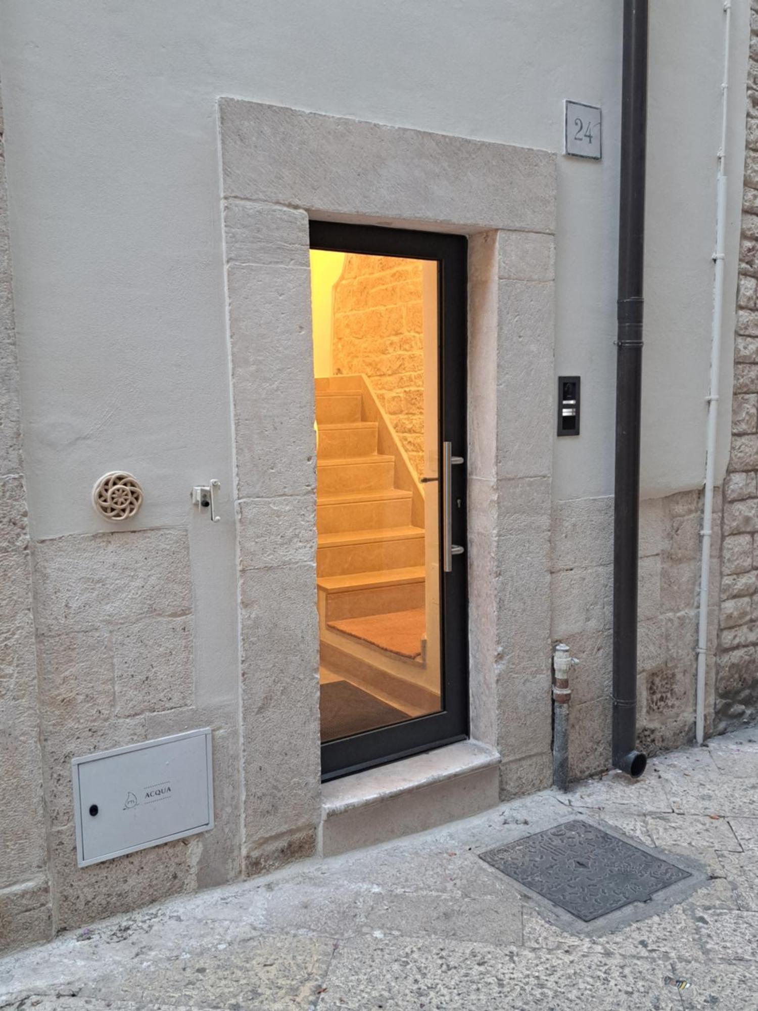 Apartamento Palazzo Boccapianola Bari Exterior foto